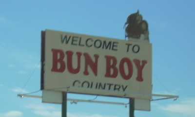 2003-0807-bun-boy-country-baker-ca.jpg