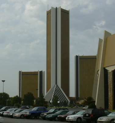 2003-0804-oral-roberts-univ-death-star.jpg