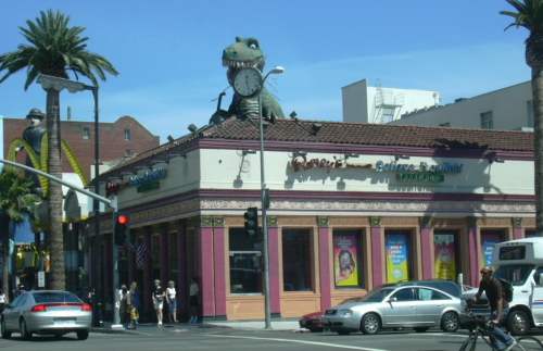 2003-0809-ripleys-hollywood-ca.jpg