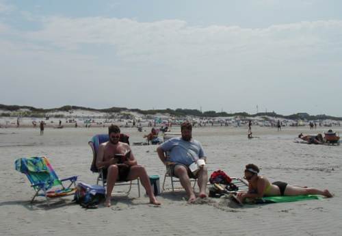 2002-0818-rsg-barry-hilde-beach-dennis-ma.jpg