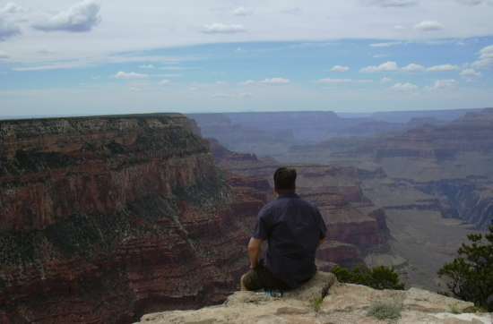 2003-0806-grand-canyon-scott-on-edge.jpg