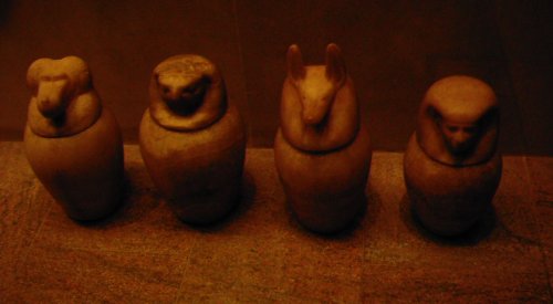 2005-0823-met-canopic-jars.jpg