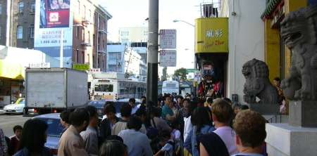 2003-0812-chinatown-crowd-san-francisco.jpg