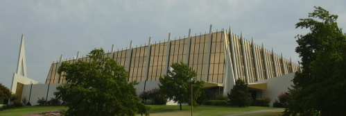 2003-0804-oral-roberts-univ-building.jpg